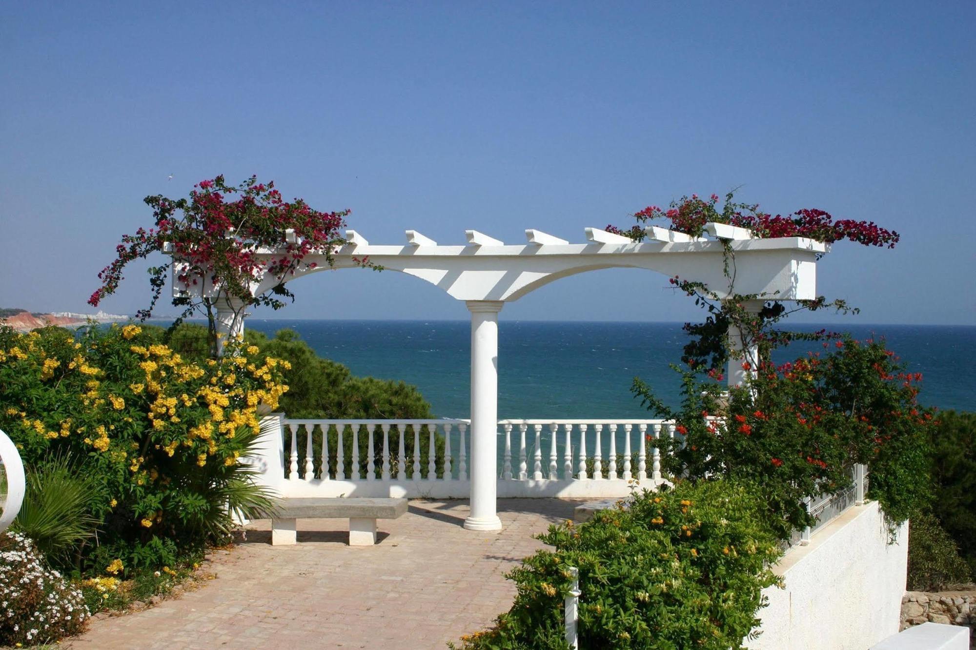 Apartamentos Do Parque Albufeira Exteriör bild